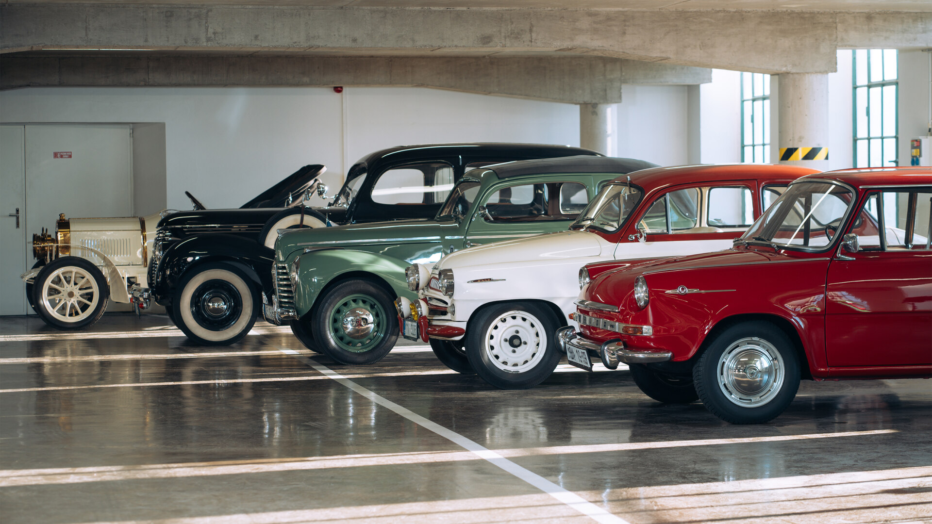 Youngtimerből oldtimer? Most dől el az autó jövője